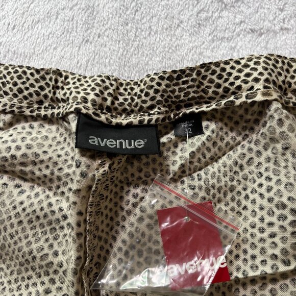 Avenue Womens Snakeskin Bermuda Shorts Size 32 Brown Linen Blend Embroidered Hem - Picture 3 of 13